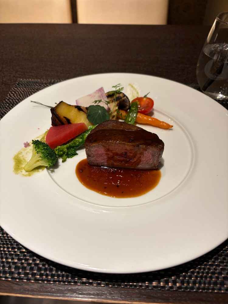 当日の料理を一部試食しました。スタンダードプランから1つグレードアップした料理です。美味しかったです