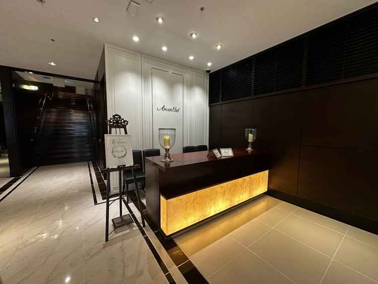 受付が入り口正面でわかりやすい