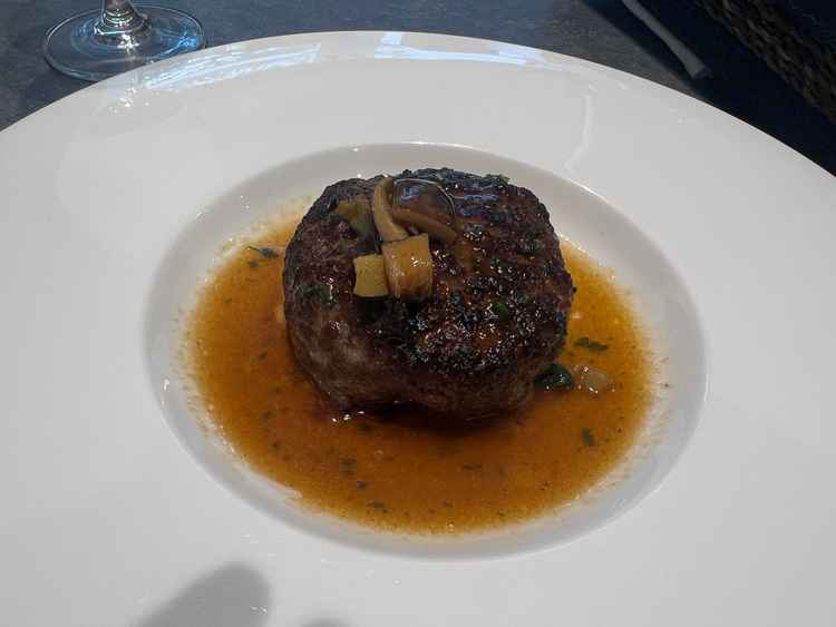 試食会のメニューの写真。肉圧があり非常に美味しかったです。