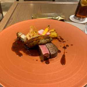 試食の料理。ロッシーニが出ると思わなかったのでかなり驚いた。