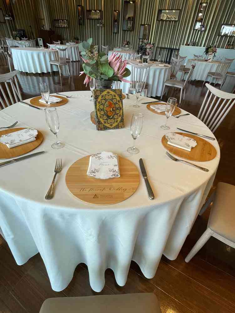 披露宴が行われたイメージしたテーブルになってました。