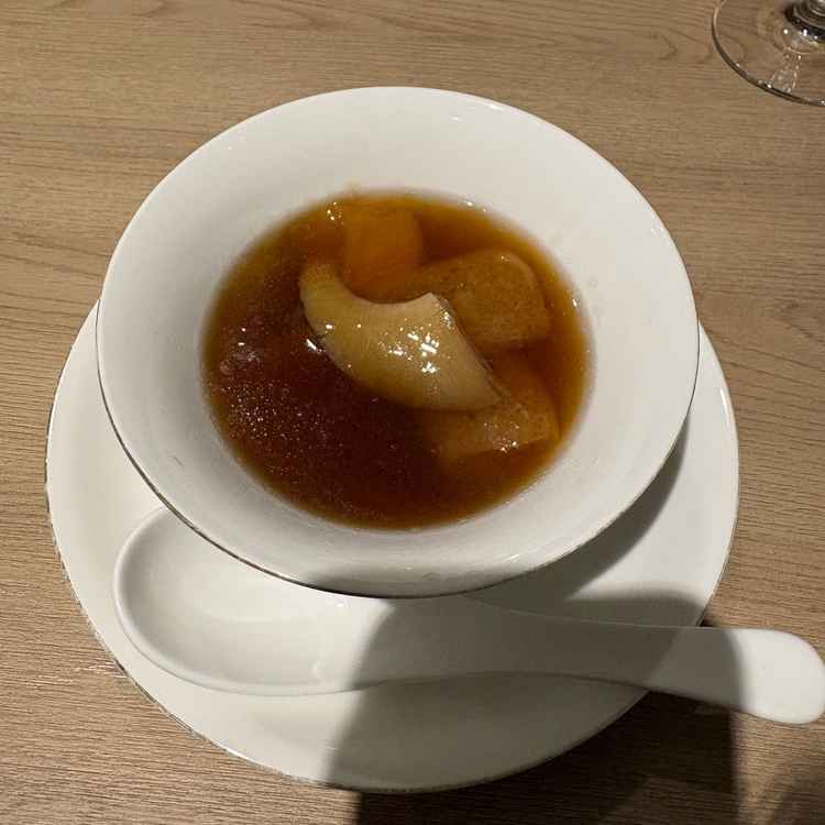 フカヒレとキノコ スープ