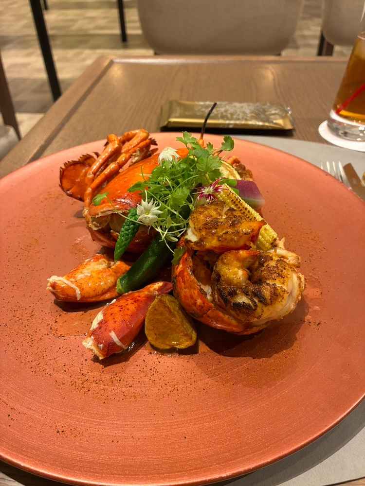 試食のオマール海老