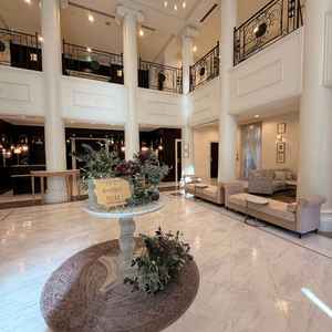 ゲストの待合室です。貸切のためここのスペースもかなり自由に飾り付けられます。