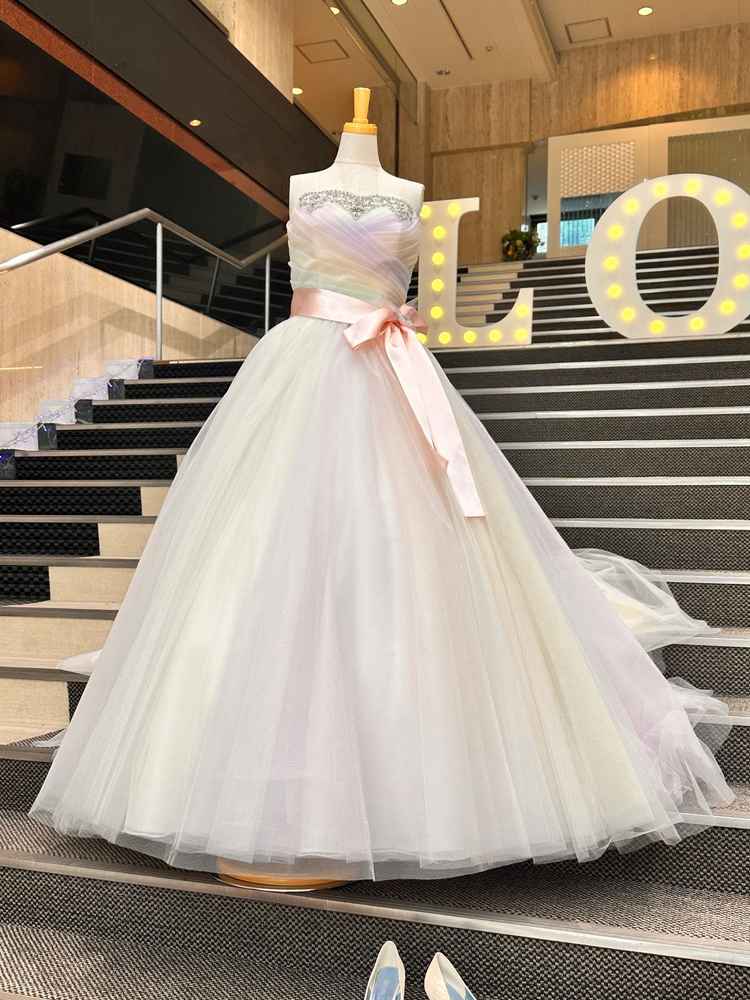 素敵なドレスが展示されていました