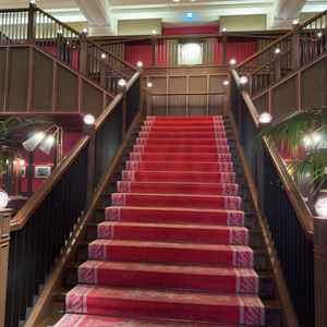 レトロな会場で他とか違う唯一無二の会場だと感じました。