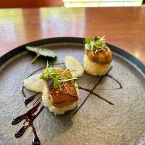 試食でフォアグラをいただき、全てお箸で食べやすい点もゲスト目線で優しいと思いました。