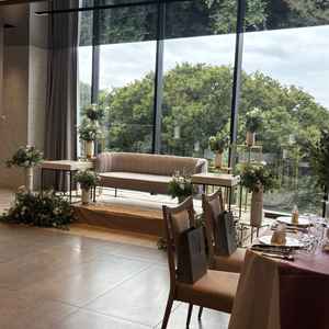 披露宴会場 ソファーの場合