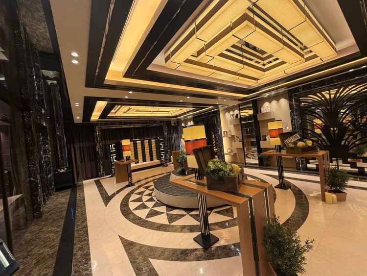 披露宴会場ロビー