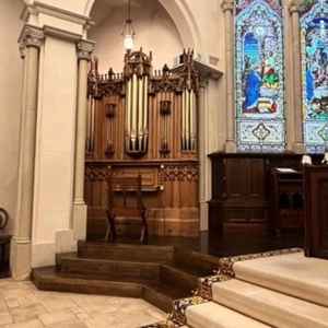 チャペル　　パイプオルガン（引き