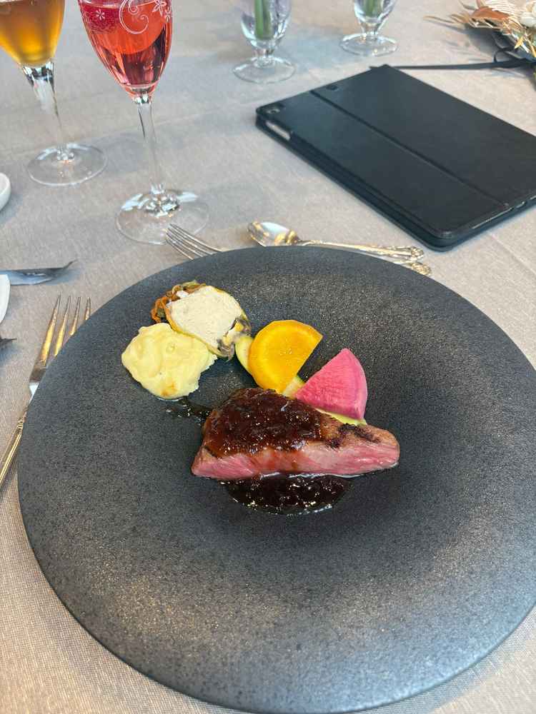 かなり脂が多く、高齢者には不向きかもしれません。