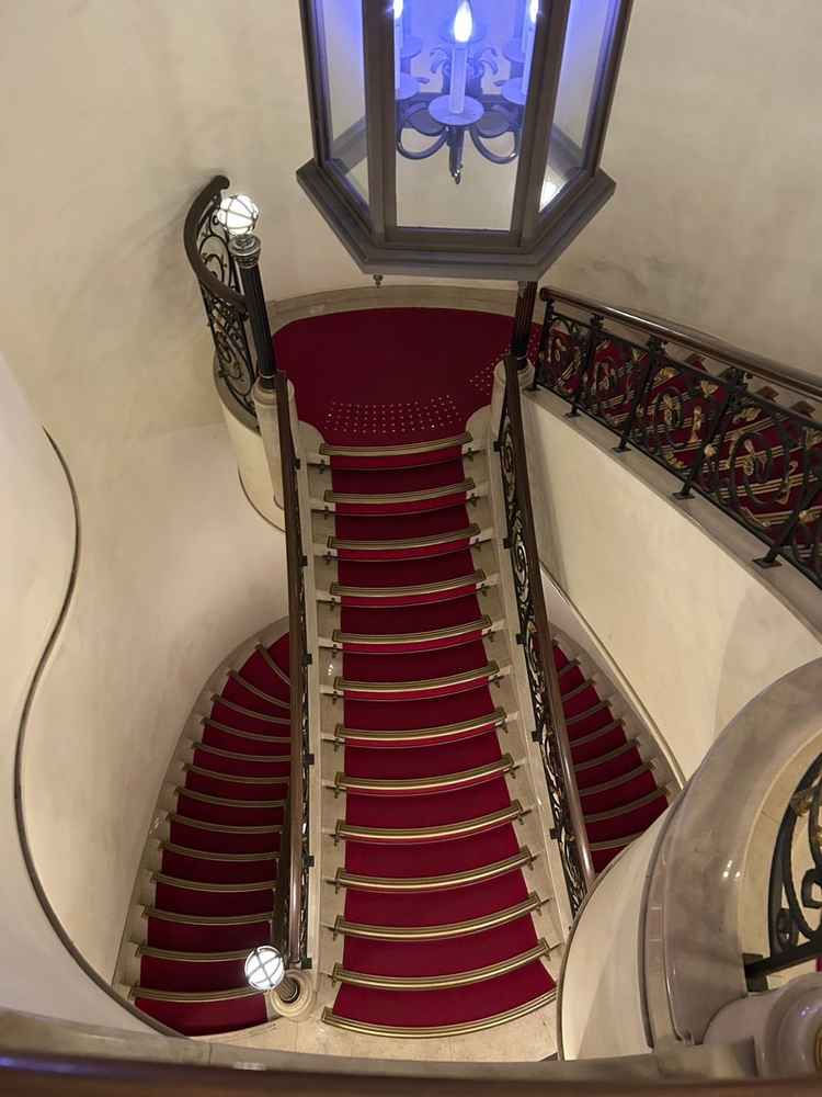 フォトスポットの階段。