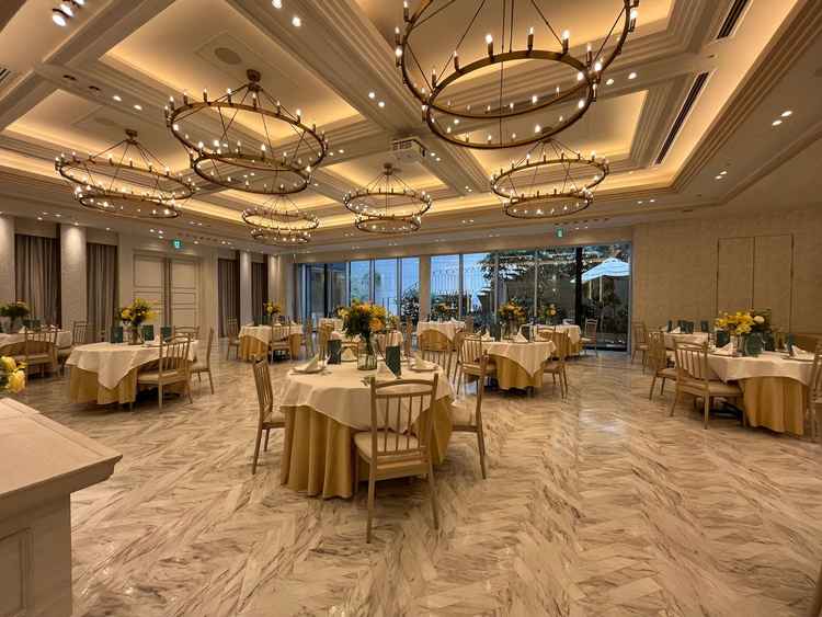 披露宴会場2つめ