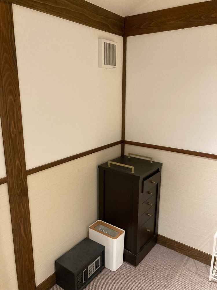 着替える部屋は綺麗で過ごしやすさを感じた。
