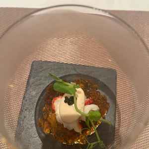 気やピアとホタテの料理めっちゃ美味しくて良かったです見栄えにもいいなあと思いました美味しくて見栄えき