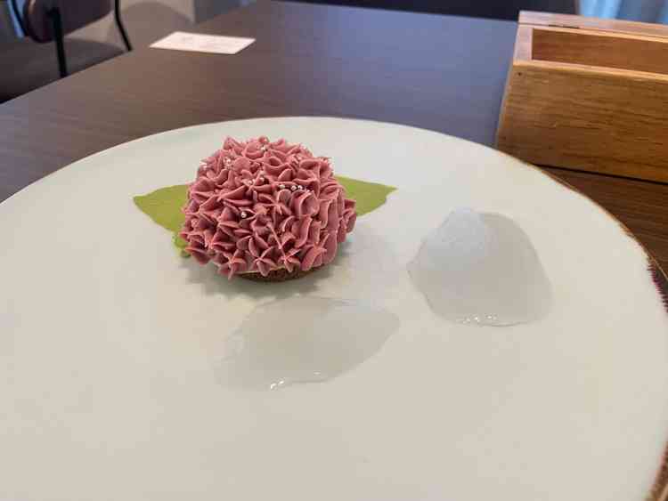 デザート。見た目もよく、味も素晴らしかった