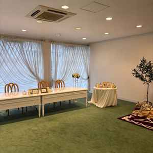 バリアフリー対応の待合室。