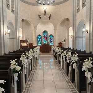 神聖な空気が漂うチャペル。まるで本物の教会にいるような体験が出来る場所だと感じました。