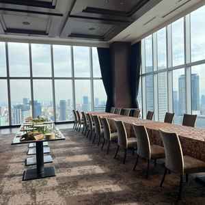 披露宴会場に併設されているレストランの会場です。