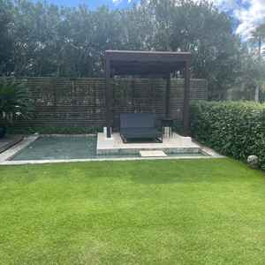 披露宴会場の庭がとても素敵だった。とても絵になると思う。