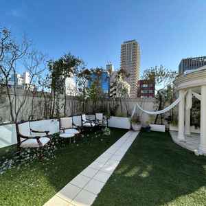 友人や家族と団欒できる場所とのことで好きな音楽をかけて楽しむ想像ができた。シャボン玉も飛んでた