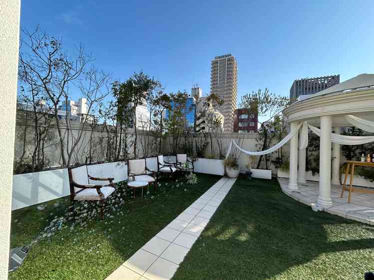 友人や家族と団欒できる場所とのことで好きな音楽をかけて楽しむ想像ができた。シャボン玉も飛んでた