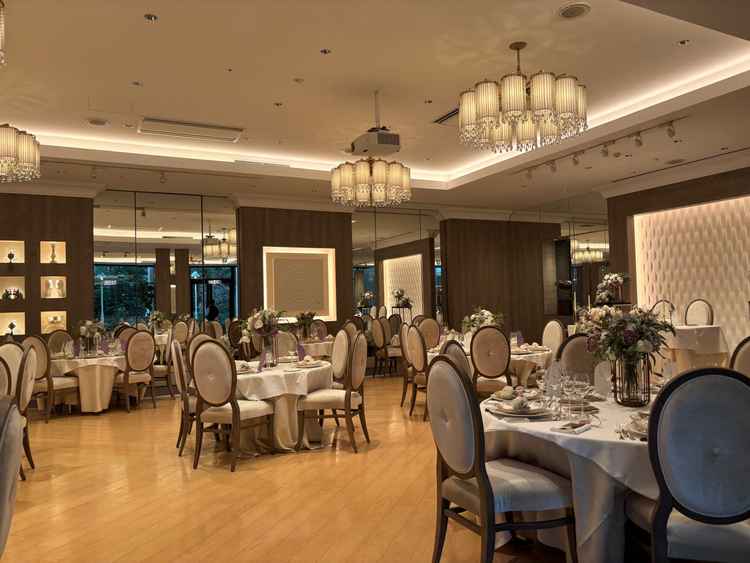 自分たちに合わせた雰囲気に変えられるとのことだったが、要望多い自分の理想には少し近づけなさそうだった