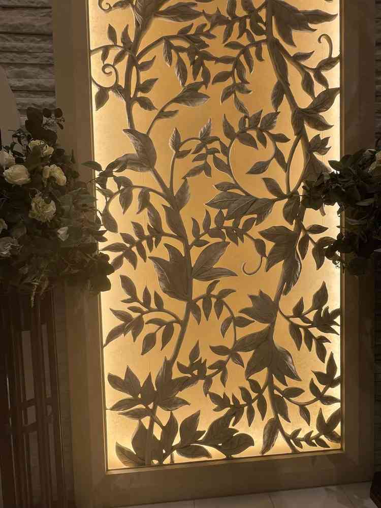 このツルのデザインには、永遠の絆を表している。