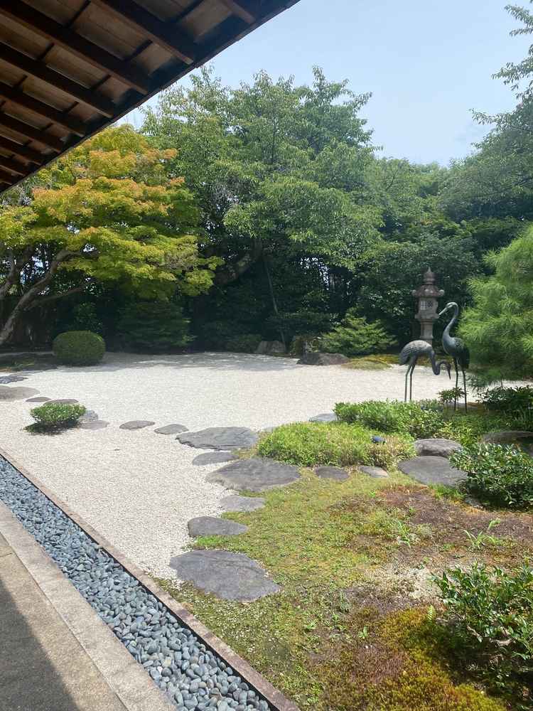 和の雰囲気が素敵な庭園