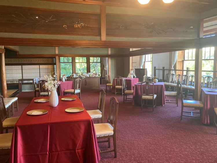 迎賓館の披露宴会場。