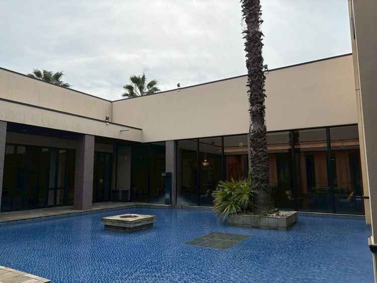 式場中央の水辺の写真。リラックスできる雰囲気が好きだった