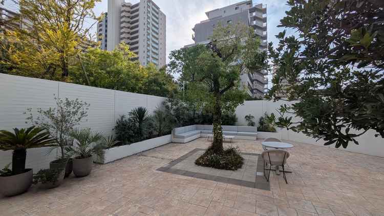 数十人規模でも十分なキャパシティのガーデンです。