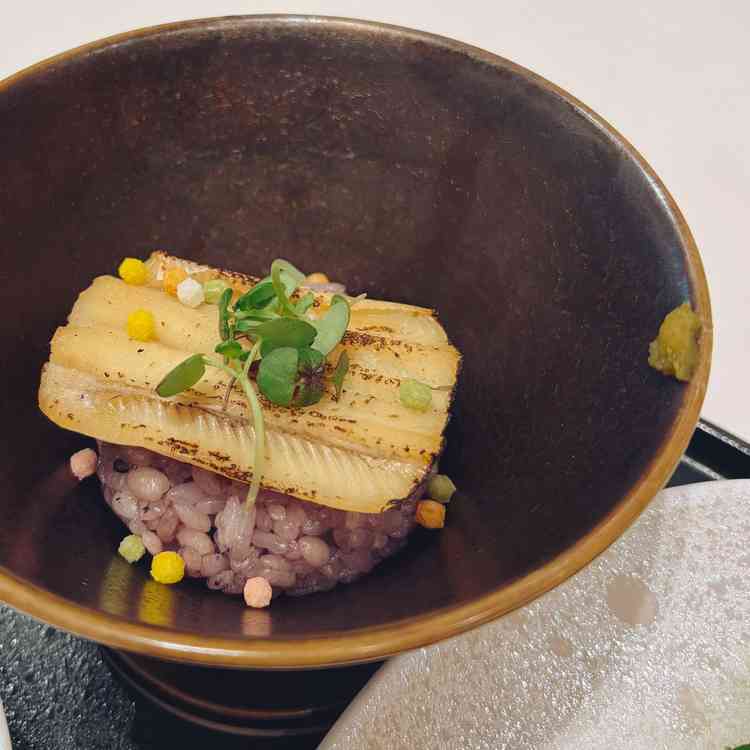 穴子のお茶漬けです！めちゃくちゃ美味しかった！！コースの締めで出したいな〜！！