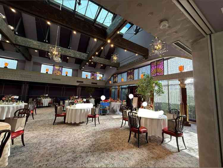 披露宴会場のひとつ、乃木坂倶楽部です。かなり広い会場でした。