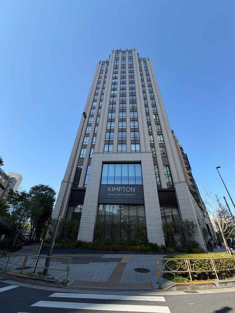 外観に関しては迫力と存在感もあって素敵でした。外回りスタッフも扉開け等サービスもしっかりとしていた。