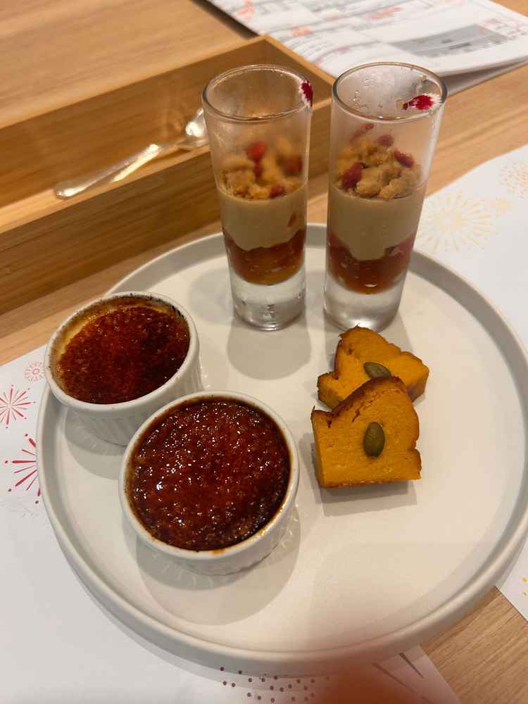 デザートが美味しすぎて、普通にカフェを利用したいと思った。