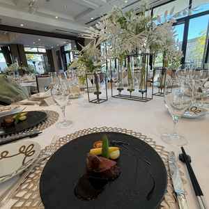 試食でいただいたお肉は柔らかく美味しかったです。窓も大きく、明るくてよかったです。