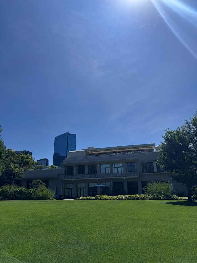 思ったより広くて緑豊か。期待以上のお庭