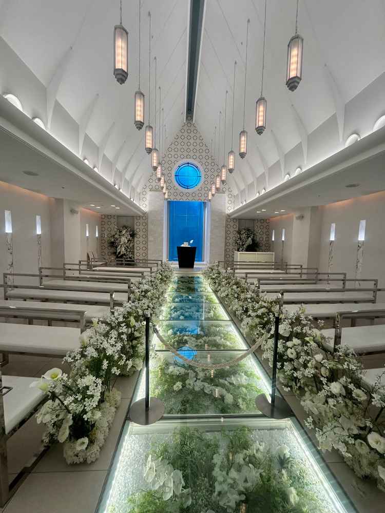 ガラスのチャペルが写真と実物の相違なくイメージ通りでした。