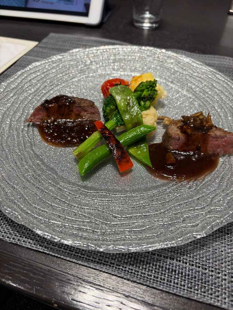 試食会のお肉の写真です。とても柔らかく美味しかったです。