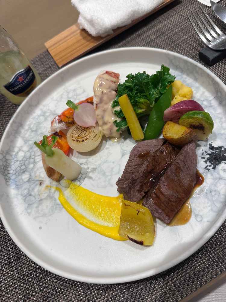 試食の料理の写真。ソースもいちから作りこだわりが詰まっている料理。