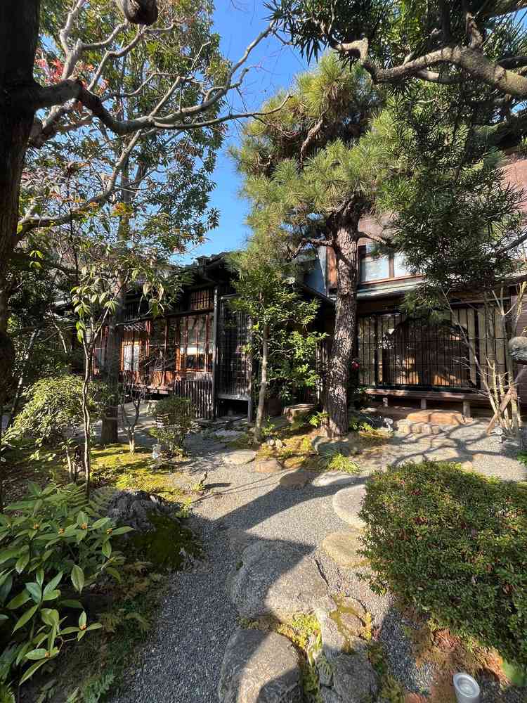 式場内にある中庭で、とても落ち着いた雰囲気の心地良い場所でした。