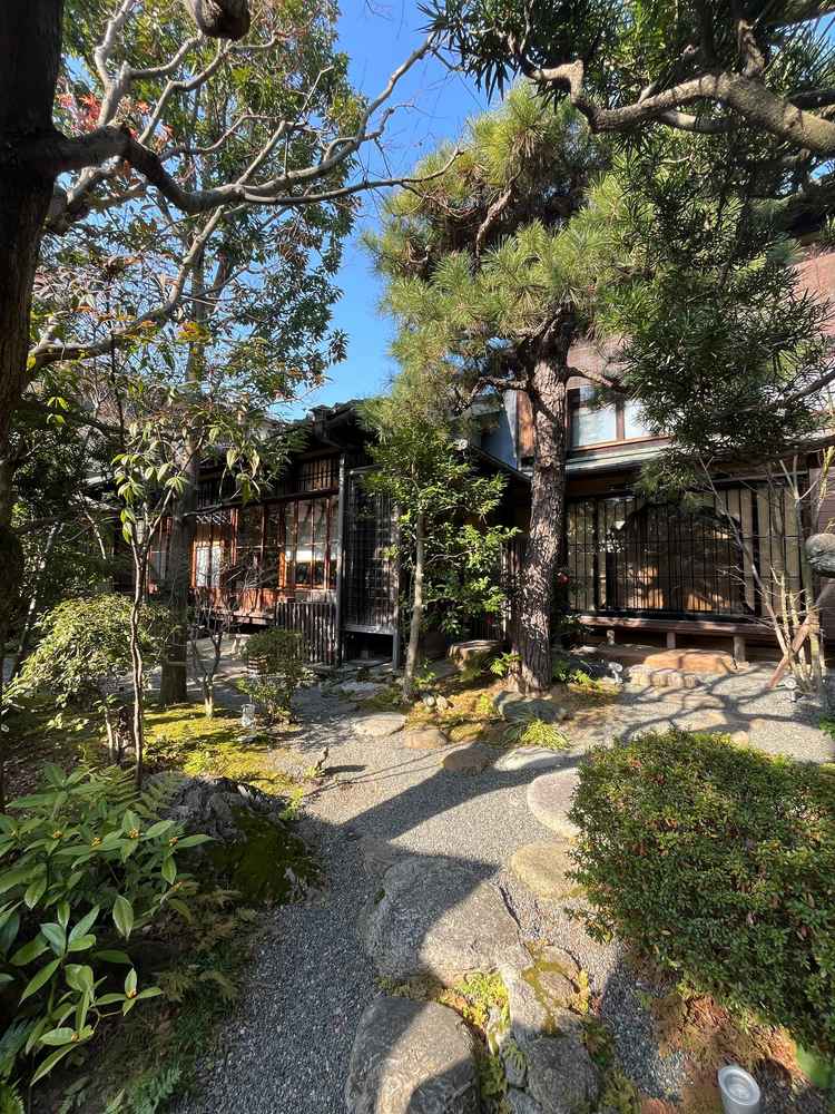 式場内にある中庭で、とても落ち着いた雰囲気の心地良い場所でした。