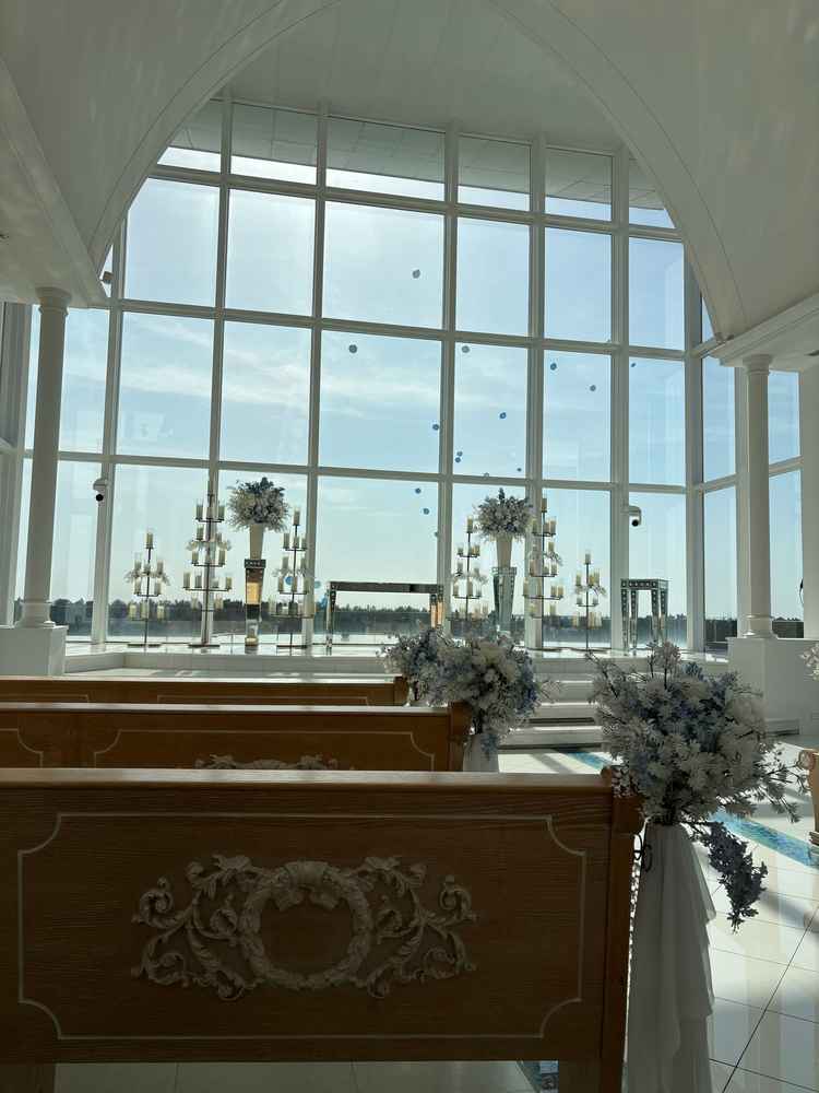 天空のチャペルからの誓のキスの後のバルーン演出が素敵だった