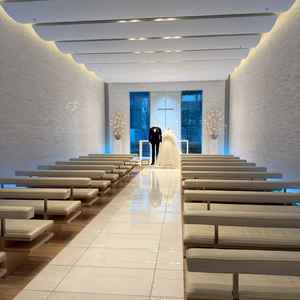 一階にあるチャペル。コンパクトですが、座席の座り心地がよかったです。