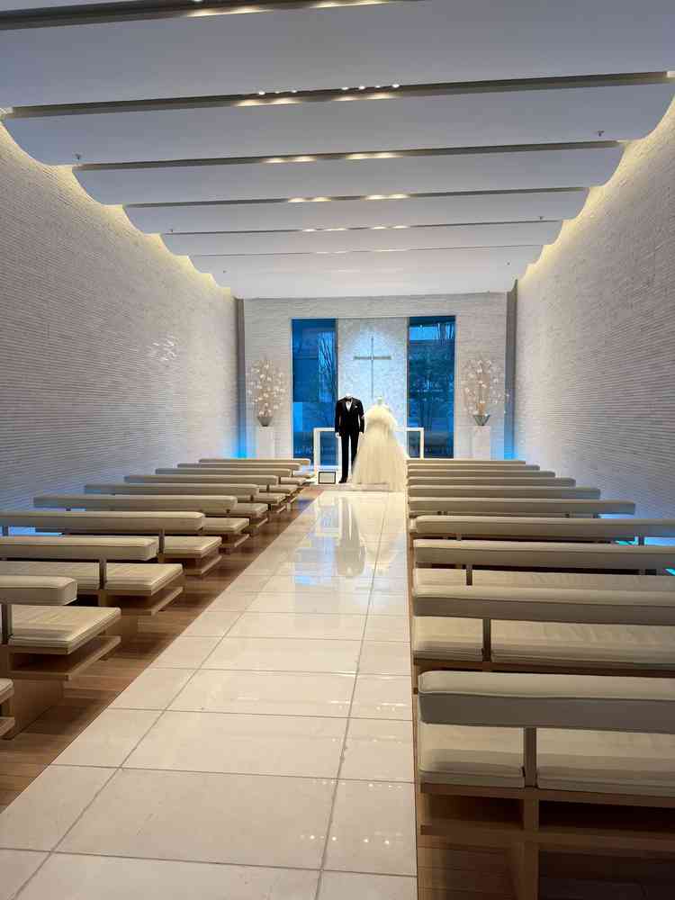 一階にあるチャペル。コンパクトですが、座席の座り心地がよかったです。