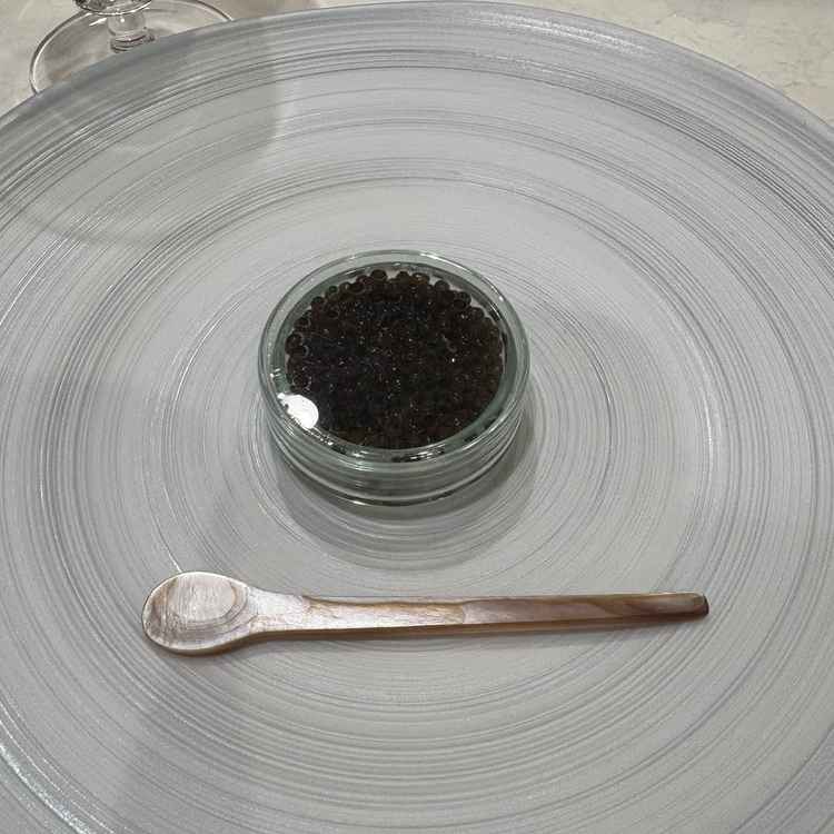 試食はキャビアだけでしたが、質にこだわっている感じがし、普段食べない特別感は味わえた。