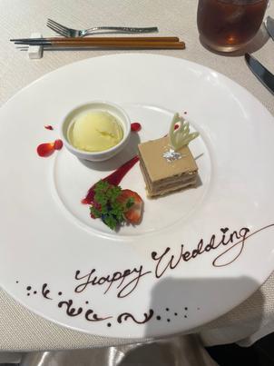 フェアでは、前菜、魚料理、肉料理、デザートをいただきました。どれもとても美味しかったです。