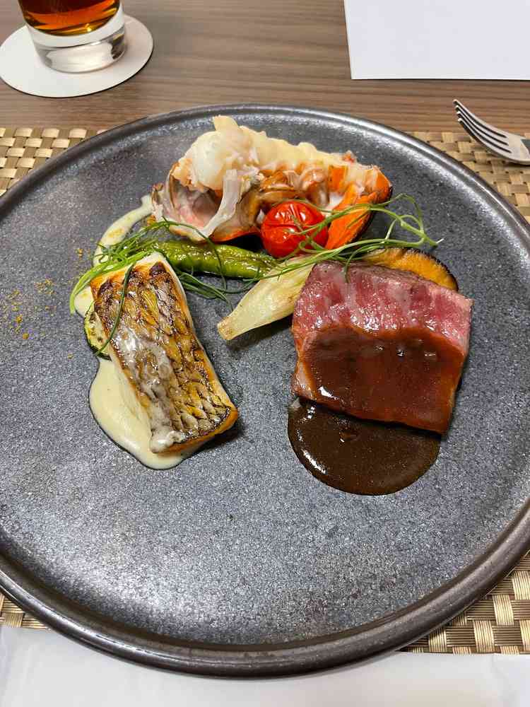 試食のメイン料理の写真。野菜を糸島原産を使用しており、とても美味しかったです。