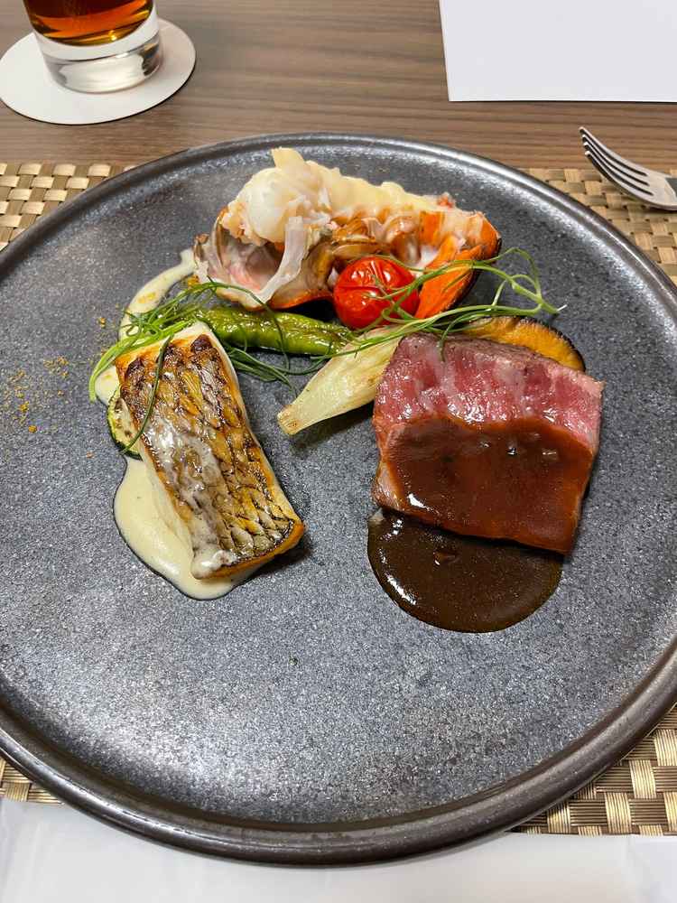 試食のメイン料理の写真。野菜を糸島原産を使用しており、とても美味しかったです。